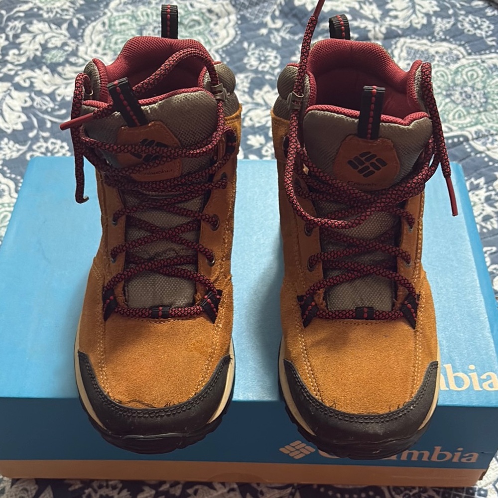 Columbia Kids' Brown and Red Outdoor Boots, good condition